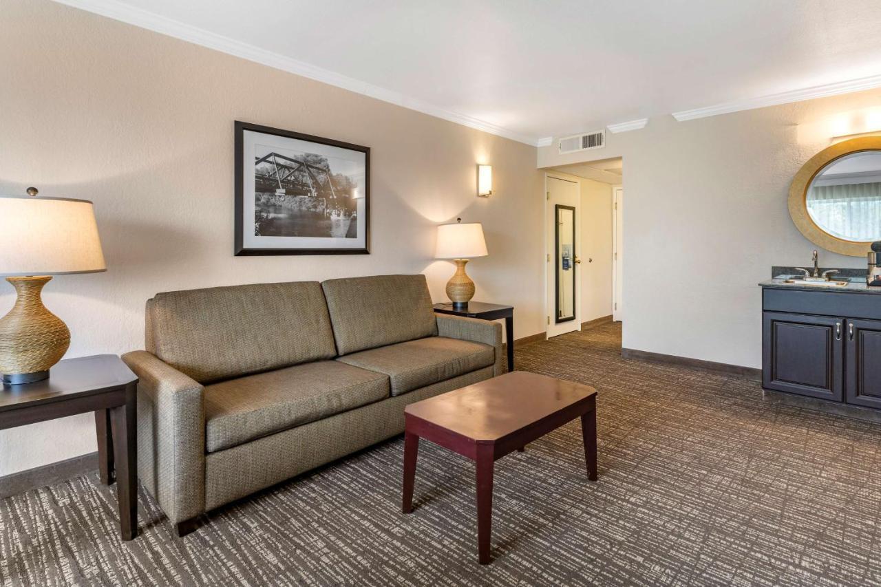 Best Western Plus Garden Court Inn Fremont Dış mekan fotoğraf